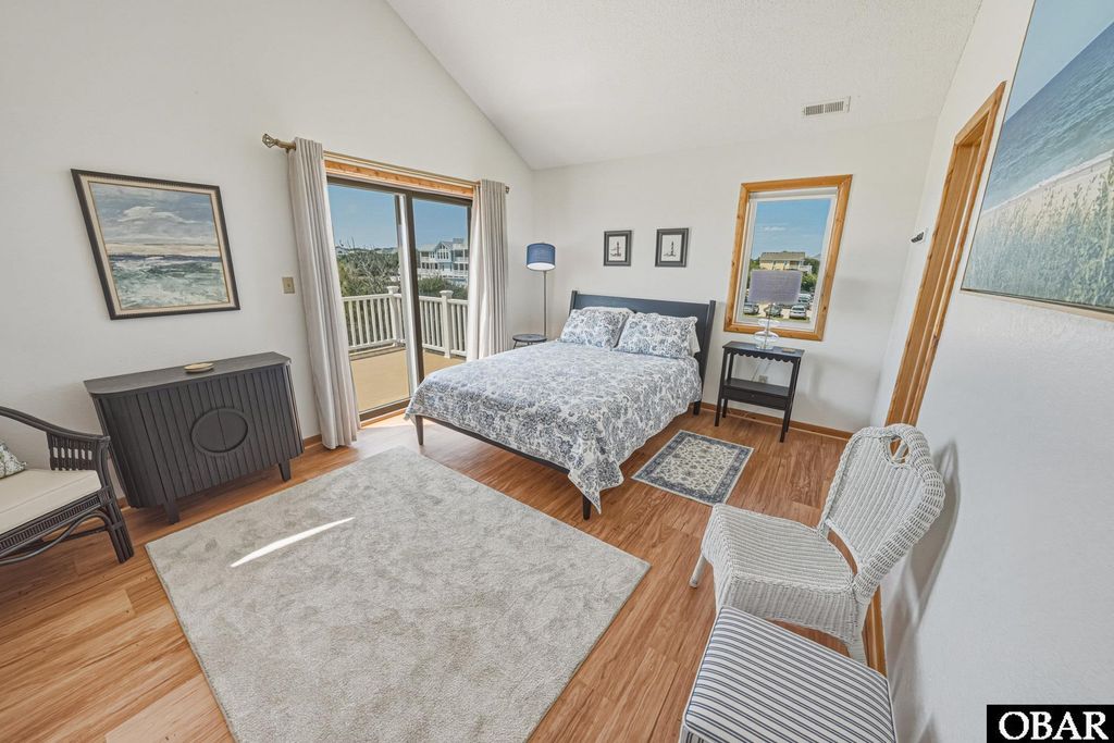 Image 26 of property listing at 921 Whalehead Drive, Corolla, NC 27927