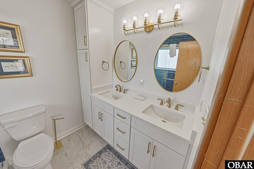 Image 29 of property listing at 921 Whalehead Drive, Corolla, NC 27927