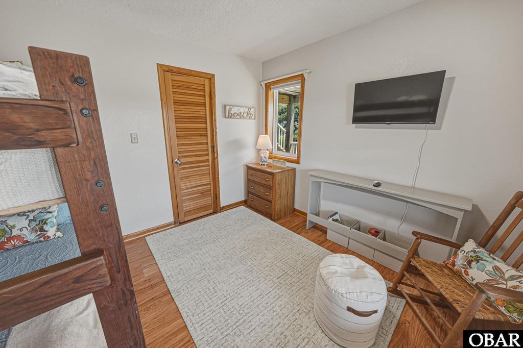 Image 36 of property listing at 921 Whalehead Drive, Corolla, NC 27927