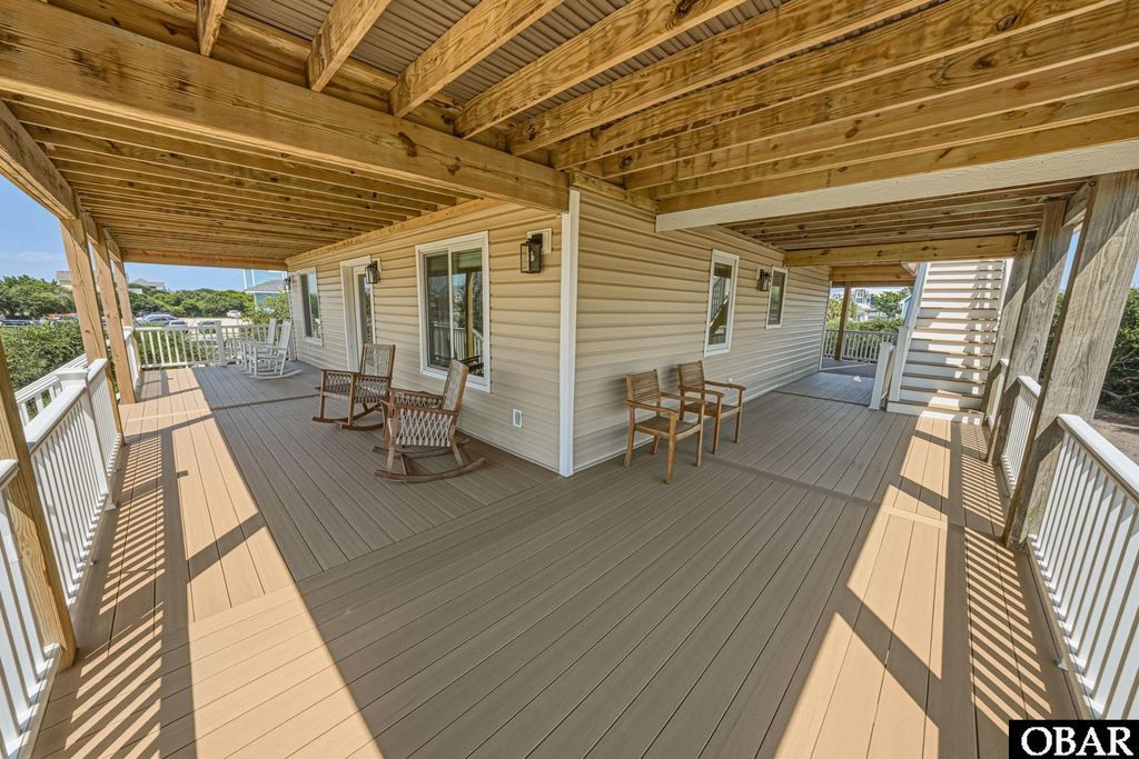 Image 37 of property listing at 921 Whalehead Drive, Corolla, NC 27927