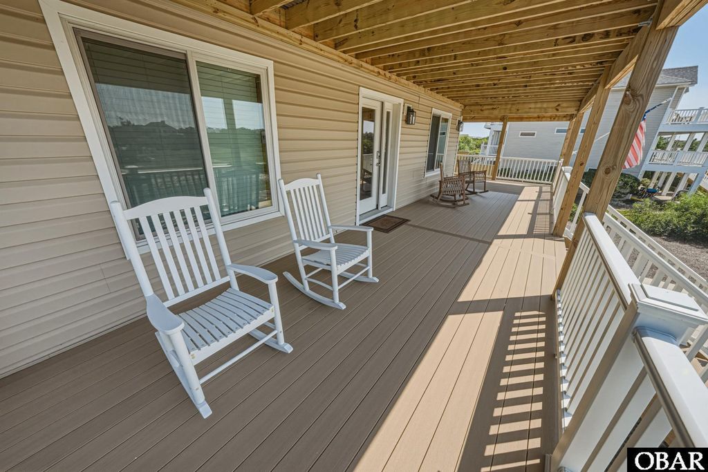 Image 39 of property listing at 921 Whalehead Drive, Corolla, NC 27927