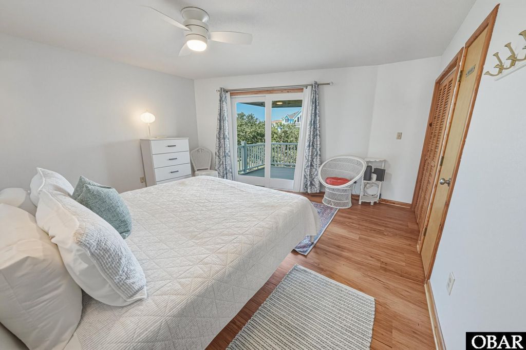 Image 44 of property listing at 921 Whalehead Drive, Corolla, NC 27927