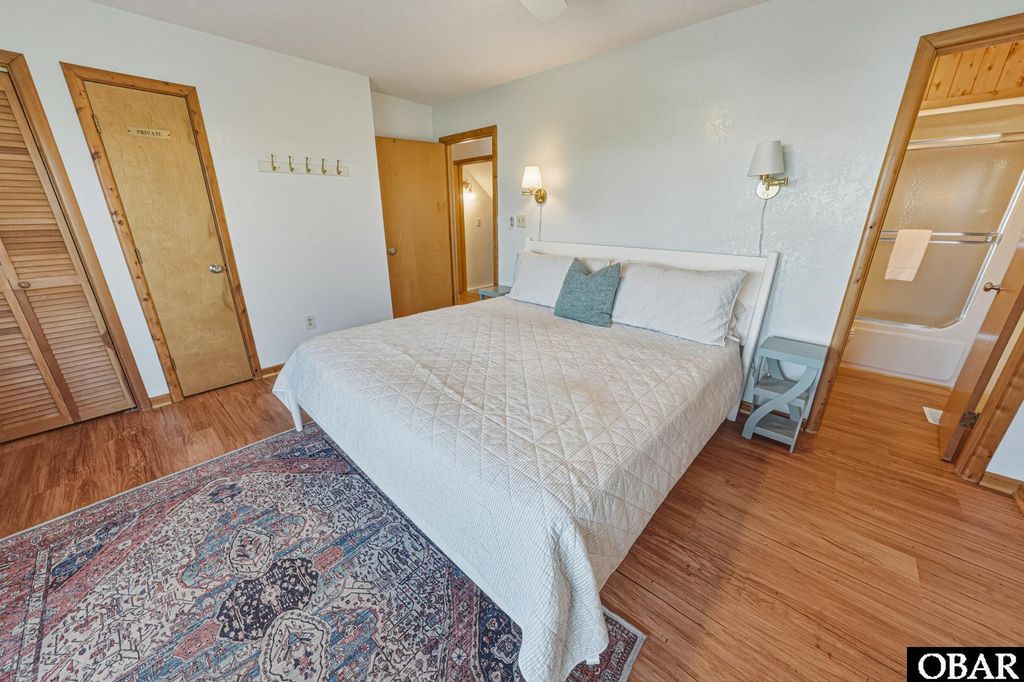 Image 46 of property listing at 921 Whalehead Drive, Corolla, NC 27927