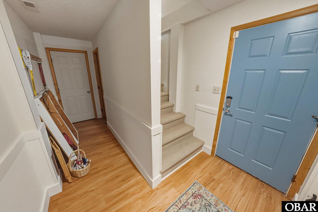 Image 54 of property listing at 921 Whalehead Drive, Corolla, NC 27927