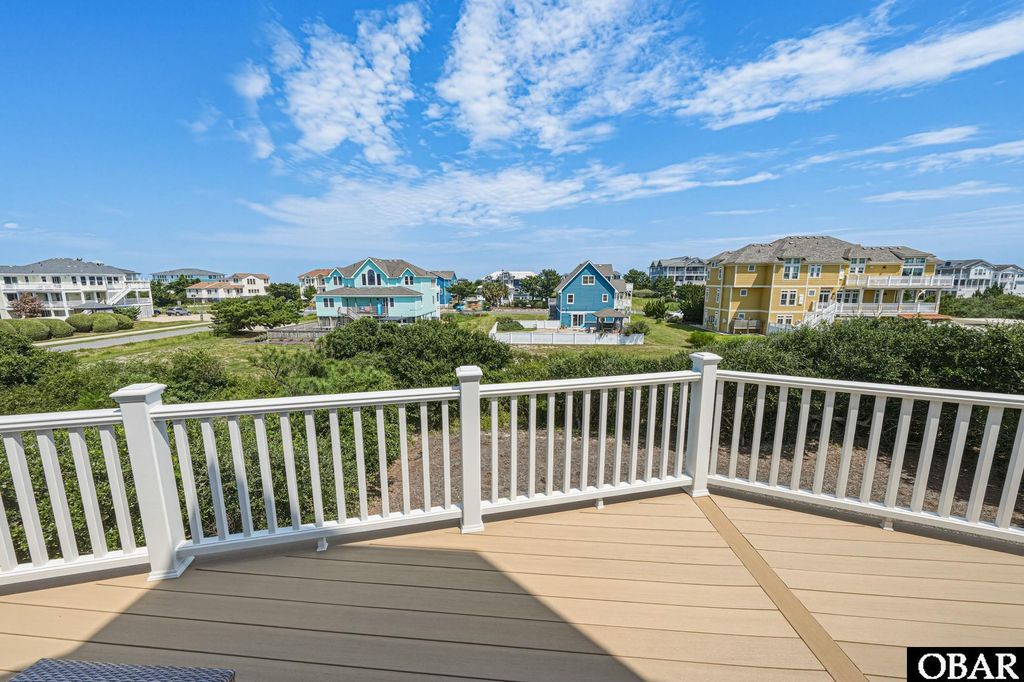 Image 9 of property listing at 921 Whalehead Drive, Corolla, NC 27927