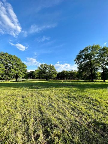 601 US Highway 175 W, Eustace, TX 75124