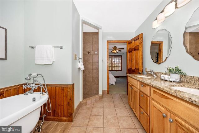 14013 MAPLE RDG, Hancock, MD 21750