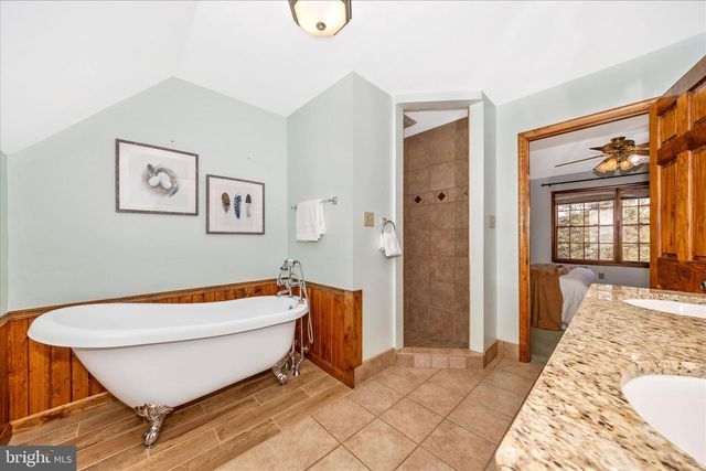 14013 MAPLE RDG, Hancock, MD 21750