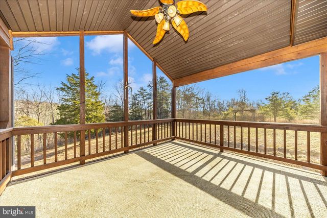 14013 MAPLE RDG, Hancock, MD 21750