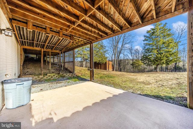 14013 MAPLE RDG, Hancock, MD 21750