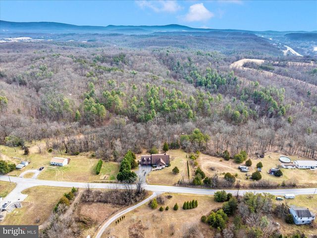 14013 MAPLE RDG, Hancock, MD 21750