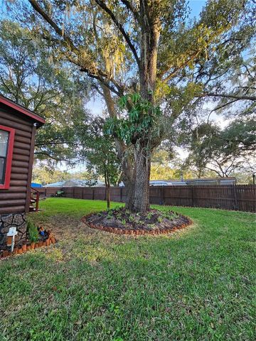 10605 2ND STREET, Thonotosassa, FL 33592