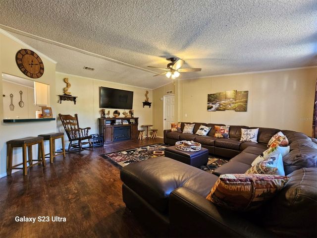10605 2ND STREET, Thonotosassa, FL 33592