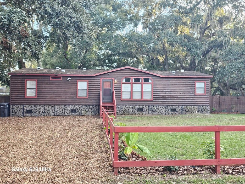 10605 2ND STREET, Thonotosassa, FL 33592