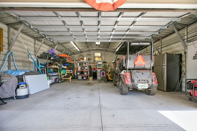 808 Front St, Welaka, FL 32193