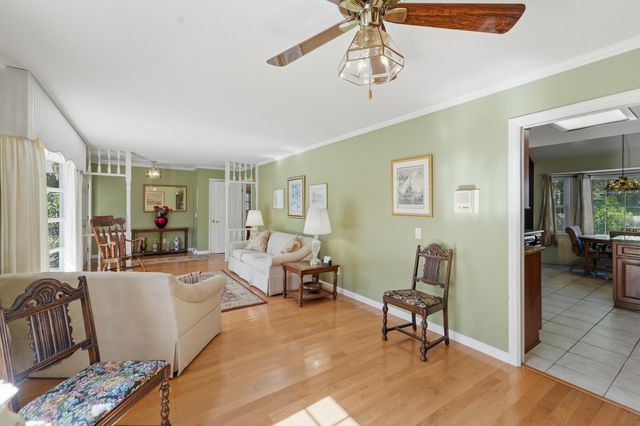 400 Stratford Drive, Summerville, SC 29485