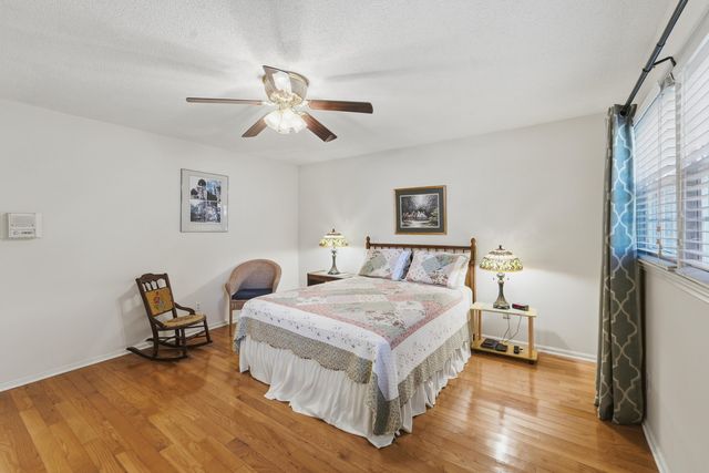 400 Stratford Drive, Summerville, SC 29485