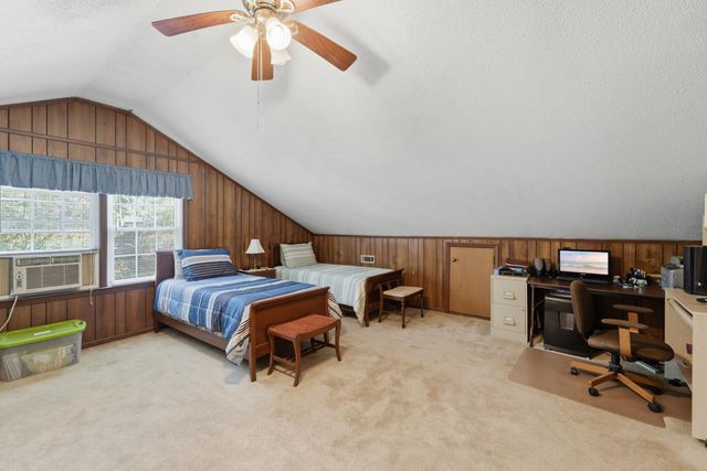 400 Stratford Drive, Summerville, SC 29485