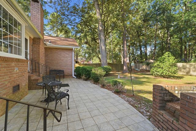400 Stratford Drive, Summerville, SC 29485