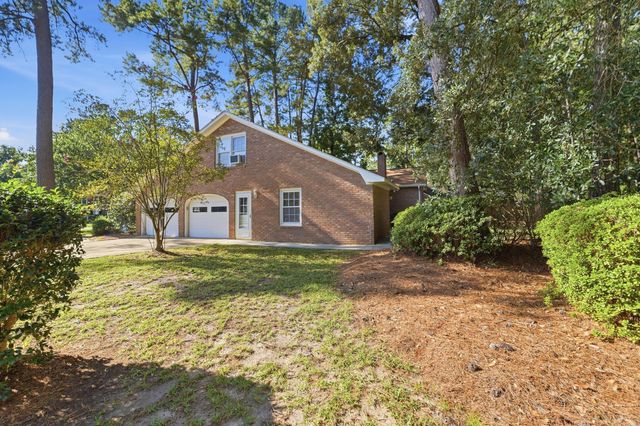 400 Stratford Drive, Summerville, SC 29485