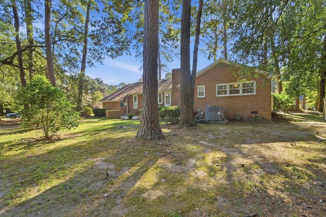 400 Stratford Drive, Summerville, SC 29485