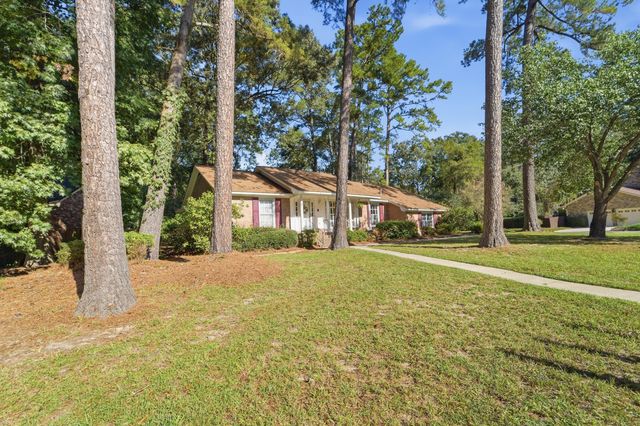 400 Stratford Drive, Summerville, SC 29485
