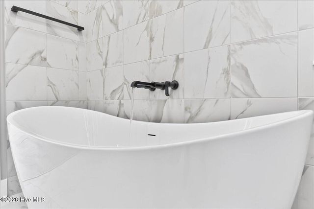 1711 Hemingway Drive SW, Ocean Isle Beach, NC 28469