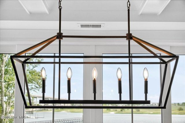 1711 Hemingway Drive SW, Ocean Isle Beach, NC 28469