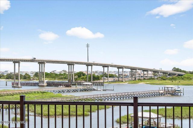 1711 Hemingway Drive SW, Ocean Isle Beach, NC 28469