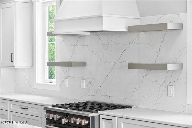 1711 Hemingway Drive SW, Ocean Isle Beach, NC 28469