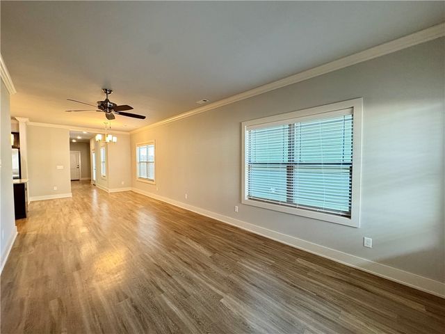 700 NE Heights Lane, Bentonville, AR 72712