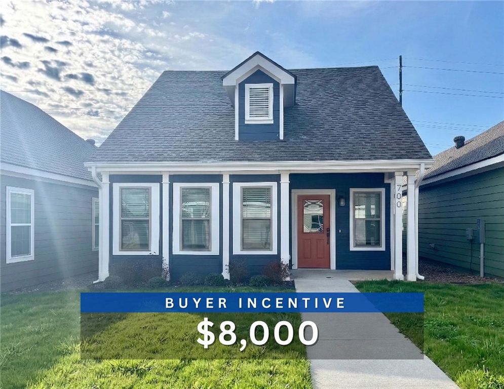 700 NE Heights Lane, Bentonville, AR 72712