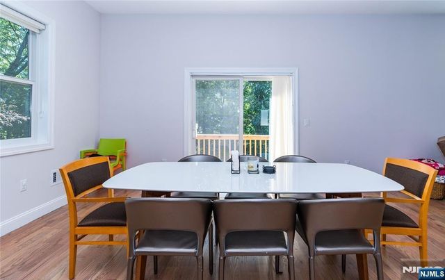 12 Lakeview Avenue, Rochelle Park, NJ 07662