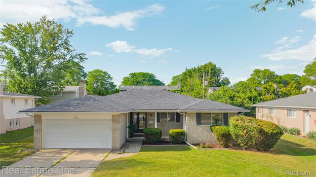 29540 SHARON Lane, Southfield, MI 48076