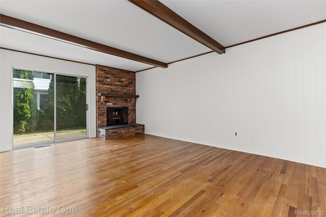 29540 SHARON Lane, Southfield, MI 48076