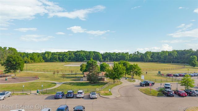 29540 SHARON Lane, Southfield, MI 48076