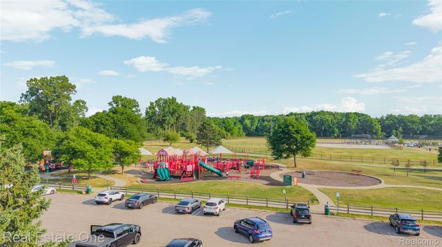 29540 SHARON Lane, Southfield, MI 48076