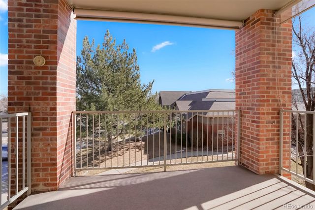 2895 W Riverwalk Circle 201, Littleton, CO 80123