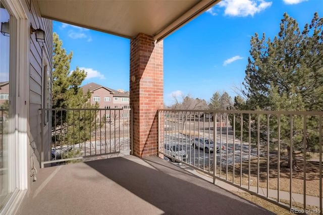 2895 W Riverwalk Circle 201, Littleton, CO 80123