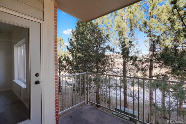 2895 W Riverwalk Circle 201, Littleton, CO 80123