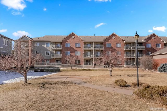 2895 W Riverwalk Circle 201, Littleton, CO 80123
