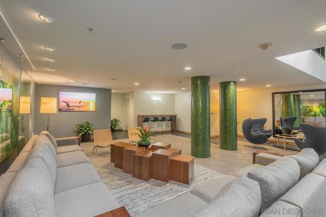 850 Beech St 1703, San Diego, CA 92101