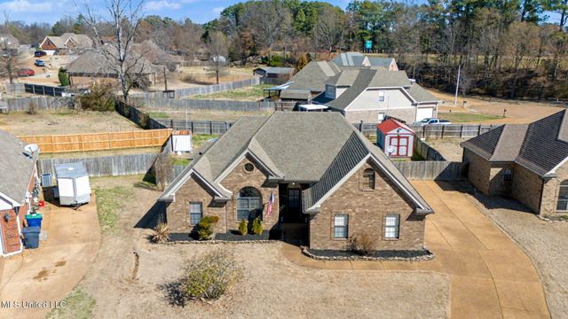 124 E Pebble Creek Cove, Hernando, MS 38632