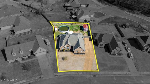 124 E Pebble Creek Cove, Hernando, MS 38632