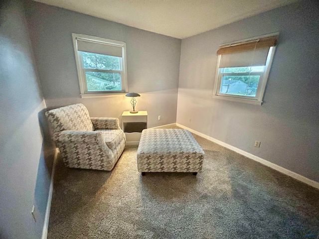 2812 OAK AVE, Rapid City, SD 57701