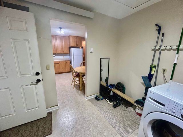2812 OAK AVE, Rapid City, SD 57701