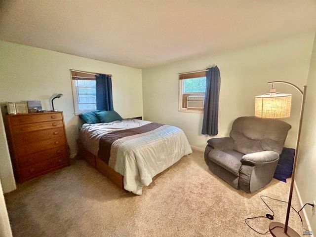 2812 OAK AVE, Rapid City, SD 57701