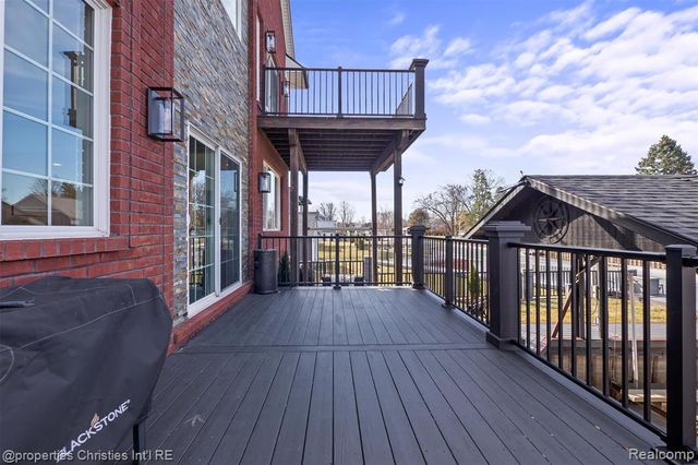 41245 Belvidere Street, Harrison Twp, MI 48045