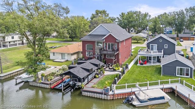 41245 Belvidere Street, Harrison Twp, MI 48045