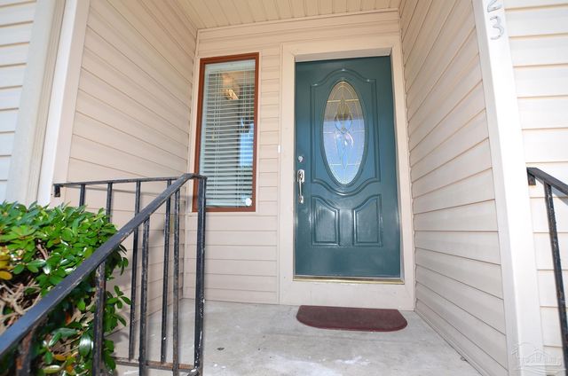 4223 Brookside Dr, Pensacola, FL 32503